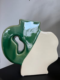 Vase River
