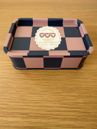 Bougie A Dopo Cœurs métal – Bois de Rose & Vanille