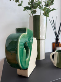 Vase River