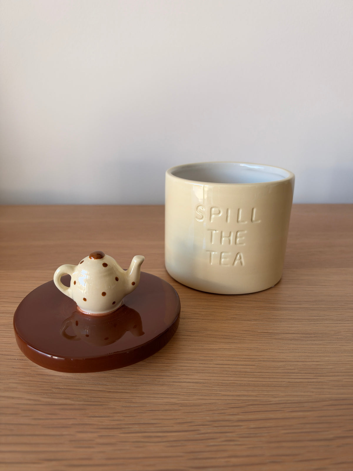 Boîte Spill the Tea