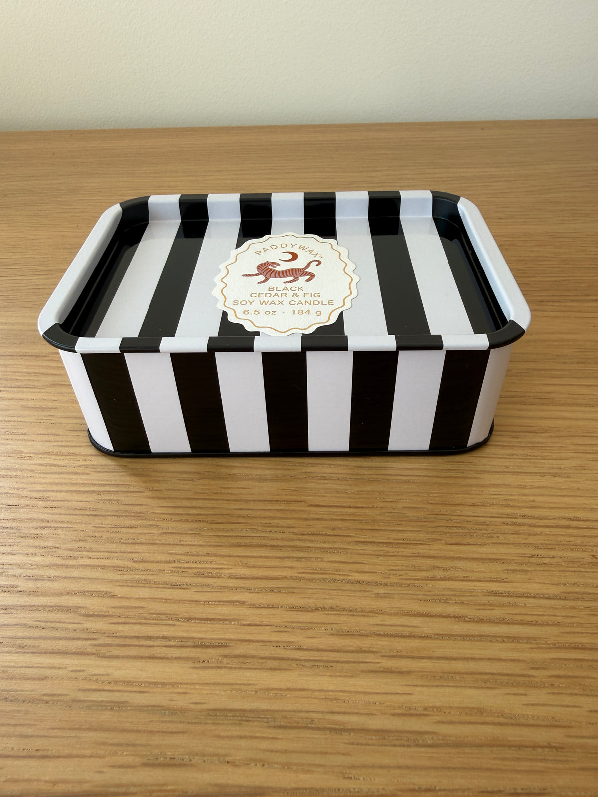 Bougie A Dopo Tigre métal – Cèdre Noir & Figue
