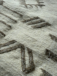 Tazar (blanc et marron)